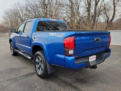 2018 Toyota Tacoma TRD Sport