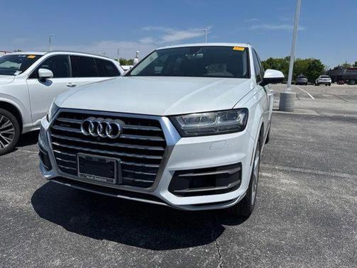 Tofana White Crystal Effect 2017 Audi Q7 3.0T Prestige