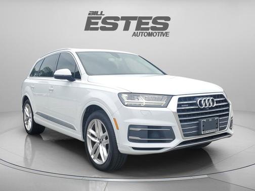 Tofana White Crystal Effect 2017 Audi Q7 3.0T Prestige