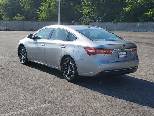 2016 Toyota Avalon Hybrid XLE Premium