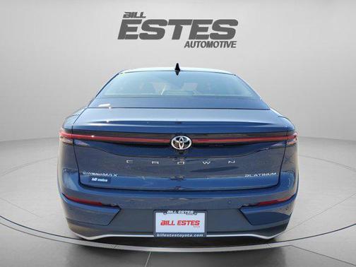 2026 Toyota Crown Platinum