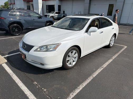 Crystal White 2007 Lexus ES 350 Base