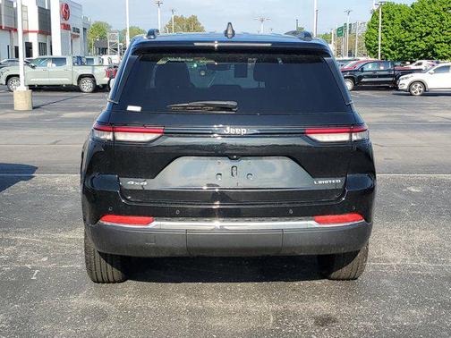 2022 Jeep Grand Cherokee Limited X
