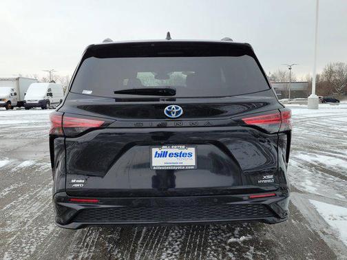 2024 Toyota Sienna XSE 7 Passenger