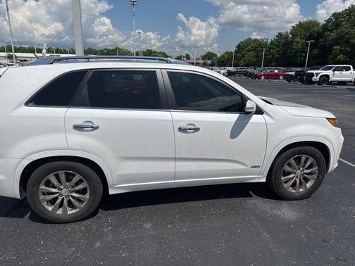 2011 Kia Sorento SX