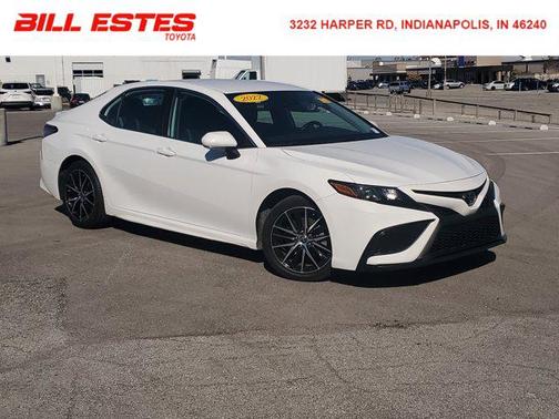 2022 Toyota Camry SE