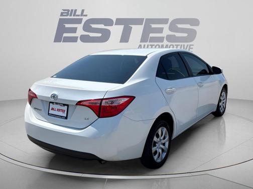 Blizzard Pearl 2018 Toyota Corolla LE