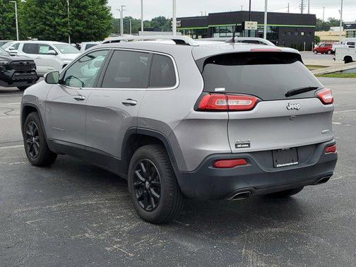 2018 Jeep Cherokee Latitude Plus