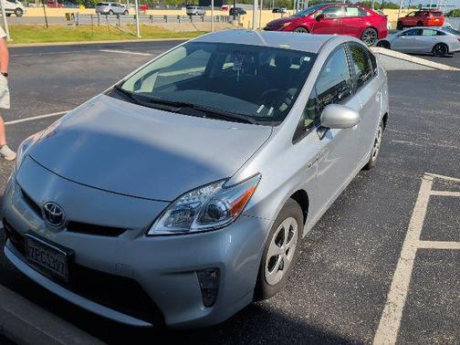 Classic Silver Metallic 2015 Toyota Prius Two