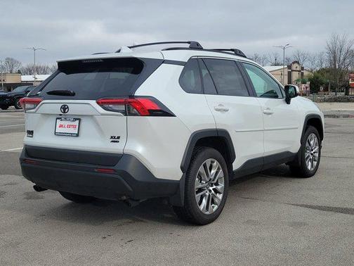 2025 Toyota RAV4 XLE Premium