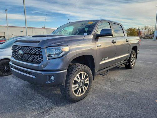 2018 Toyota Tundra SR5
