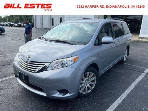2017 Toyota Sienna LE