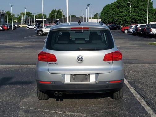 2017 Volkswagen Tiguan 2.0T S