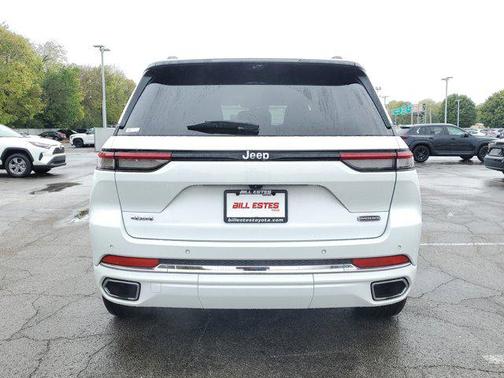 2022 Jeep Grand Cherokee Overland