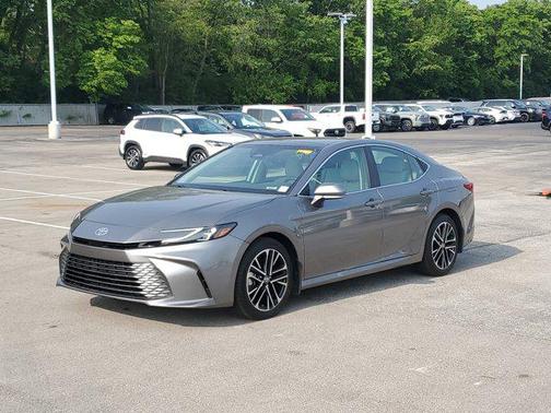 2025 Toyota Camry XLE
