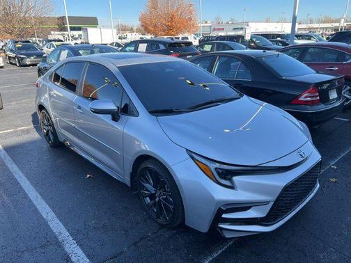 2025 Toyota Corolla Hybrid SE