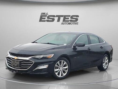 Mosaic Black Metallic 2019 Chevrolet Malibu LT