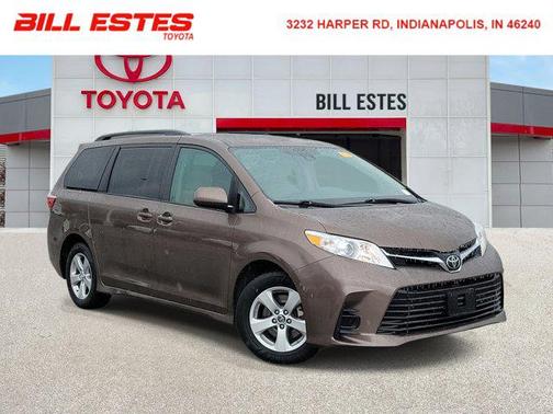 2018 Toyota Sienna LE