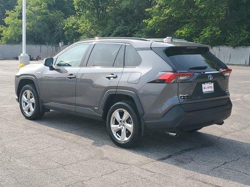 2021 Toyota RAV4 Hybrid XLE Premium