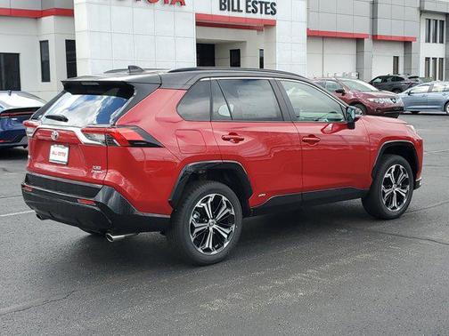 2025 Toyota RAV4 Hybrid SE