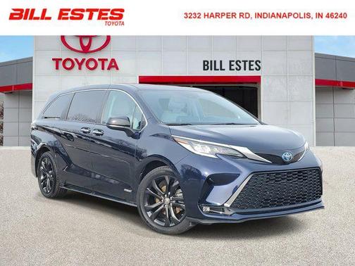 2021 Toyota Sienna XSE 7 Passenger