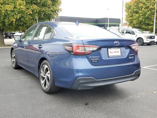 2021 Subaru Legacy Base