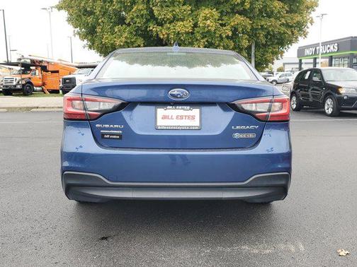 2021 Subaru Legacy Base