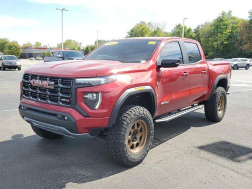 2023 GMC Canyon AT4