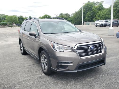 Brilliant Bronze Metallic 2022 Subaru Ascent Premium 8-Passenger