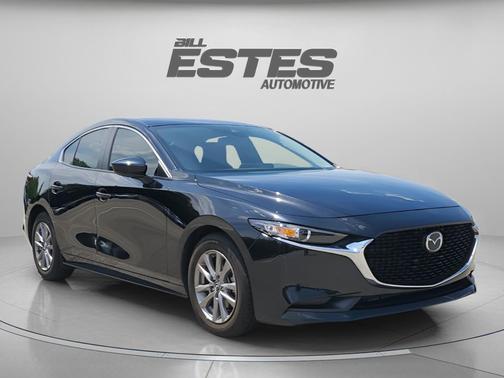 Jet Black Mica 2021 Mazda Mazda3 FWD