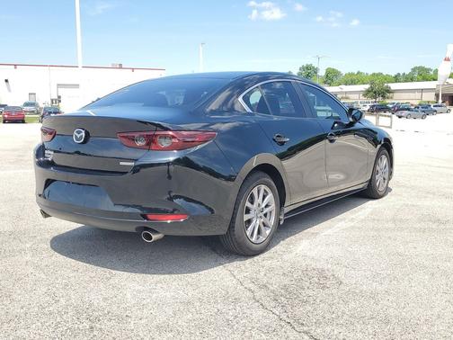 Jet Black Mica 2021 Mazda Mazda3 FWD