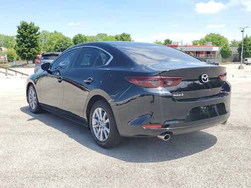 Jet Black Mica 2021 Mazda Mazda3 FWD