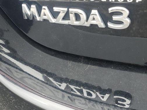 Jet Black Mica 2021 Mazda Mazda3 FWD
