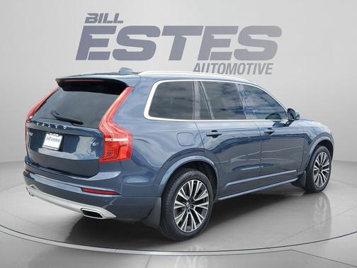 Denim Blue Metallic 2021 Volvo XC90 T6 Momentum