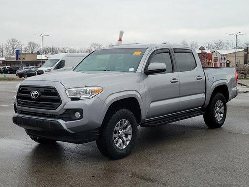 2017 Toyota Tacoma SR