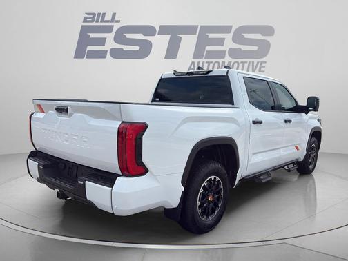 Ice 2026 Toyota Tundra SR5