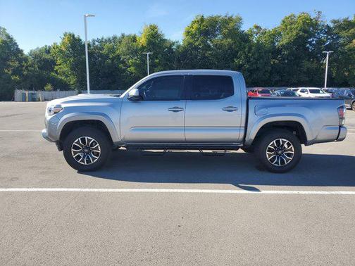2020 Toyota Tacoma TRD Sport