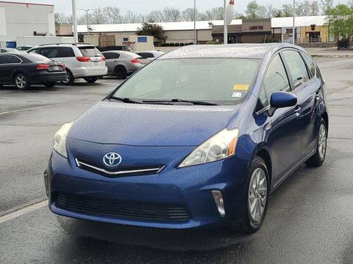 2013 Toyota Prius v Three