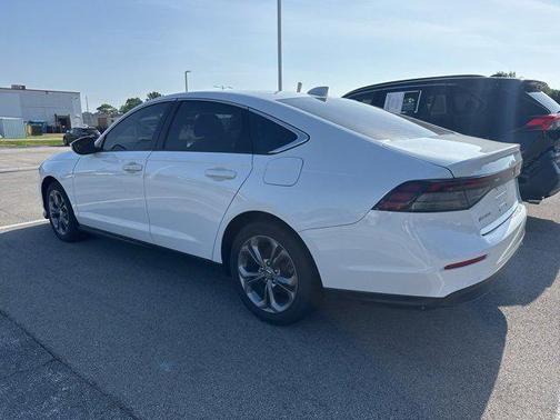 2024 Honda Accord EX 1.5T