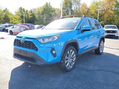 2019 Toyota RAV4 XLE Premium