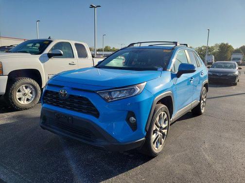 2019 Toyota RAV4 XLE Premium