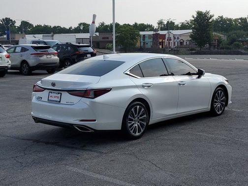 2019 Lexus ES 350 Base