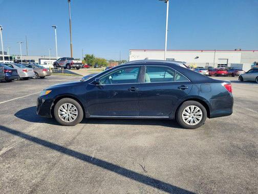 2014 Toyota Camry LE