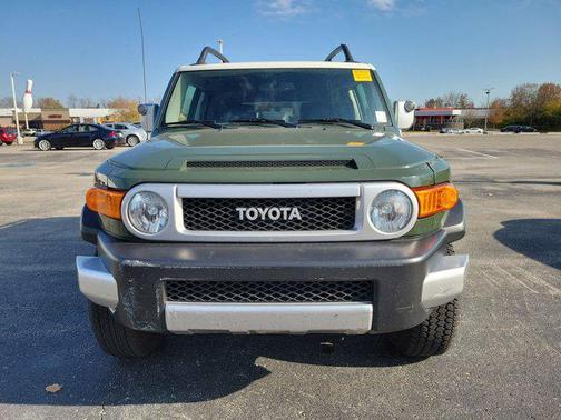 2014 Toyota FJ Cruiser Base