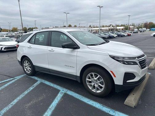 2024 Chevrolet Equinox LS