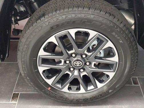 2025 Toyota Tundra Hybrid Limited