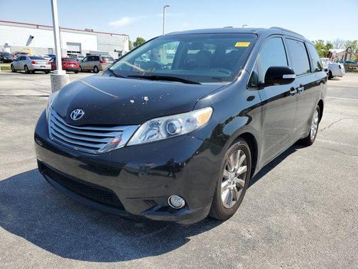 Black 2013 Toyota Sienna XLE