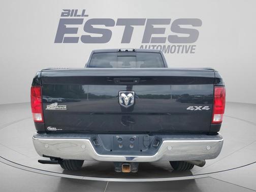 Brilliant Black Crystal Pearlcoat 2018 RAM 2500 Big Horn Crew Cab 4x4 6'4' Box