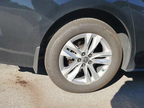 2025 Toyota Sienna Limited 7-Passenger