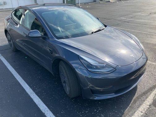 2023 Tesla Model 3 Standard Range